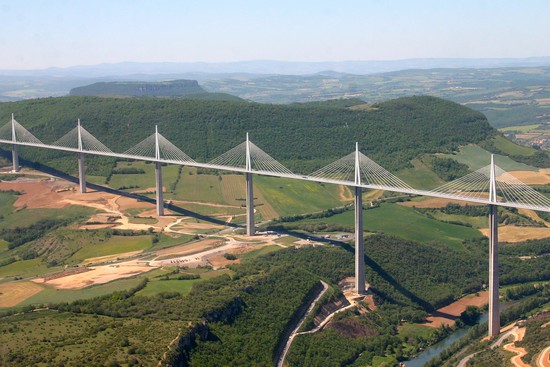 Millau Viaduct i Frankrike
